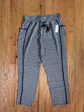 NWT Anthropologie Hei Hei Pants Blue Light Weight Motif Print Size Medium